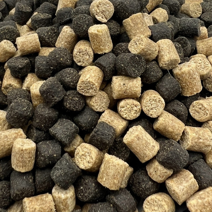 Hrana scufundabila ( galben-negru ) 6 mm ( 10 kg )