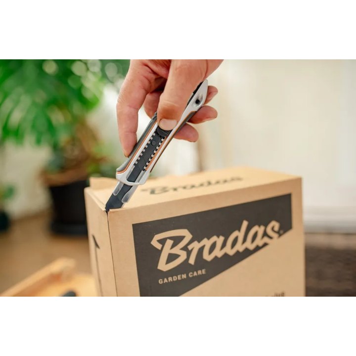 Cutter din aluminiu pentru tapet 18mm (DIY-KN1810)